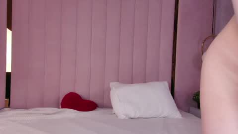 Mira online show from April 19, 6:24 am