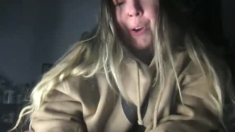 MisoHorny aka Goddess Sahara online show from February 19, 4:34 am