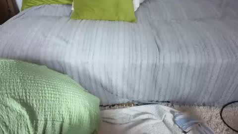 Elora online show from March 18, 8:36 pm