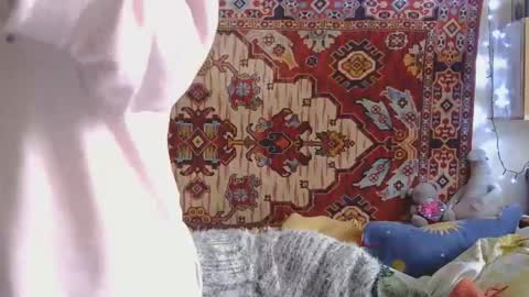 Elis online show from March 4, 12:34 pm