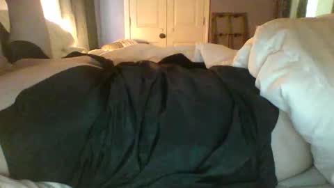 miss_kellyjo online show from October 17, 8:12 pm