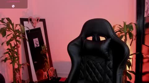 Missy Charlottte.  Hey remember to give me a thumbs up ty online show from April 6, 4:46 am