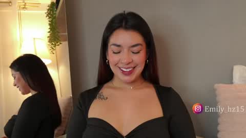 Yuliana online show from April 21, 9:49 am