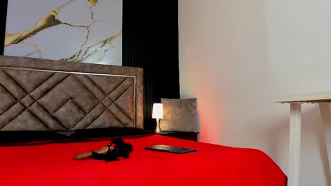 misskathyfox online show from March 26, 7:48 pm