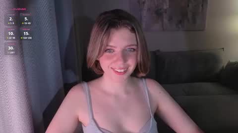 Polly online show from June 29, 9:03 pm