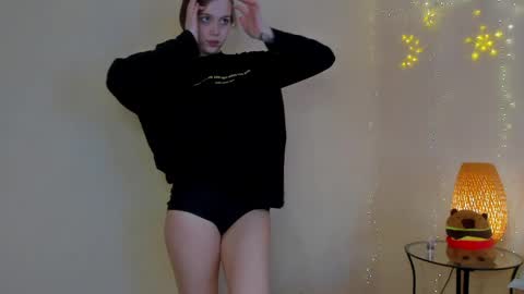 Miya online show from April 17, 1:40 am