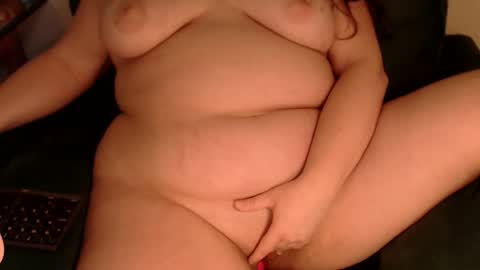 Squirtle Myrtle Warren online show from February 1, 1:32 pm