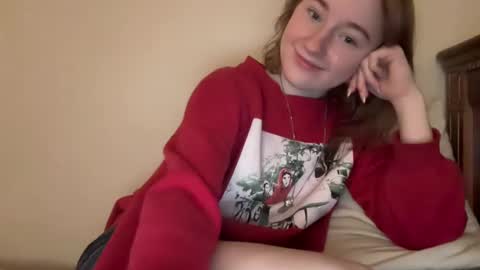 Molly online show from December 3, 5:08 am