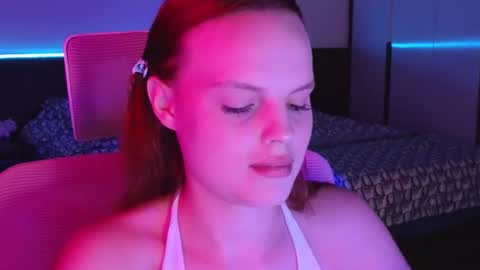 Molly online show from June 14, 11:21 am