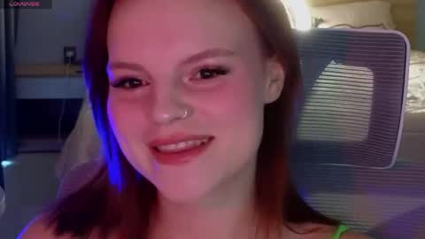 Molly online show from May 17, 7:07 am