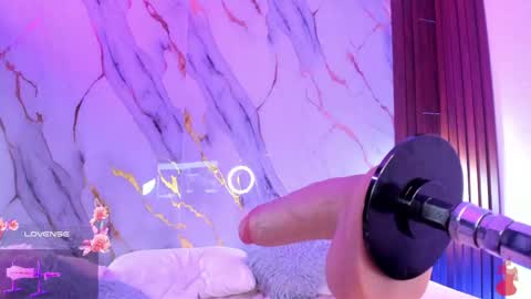 New girl Emily Valentina  Michelle online show from April 11, 7:45 am