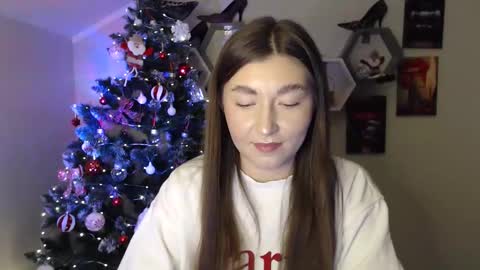 sweet girl and shine body online show from December 16, 9:48 am