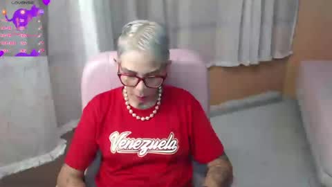 Luna online show from June 19, 11:41 pm