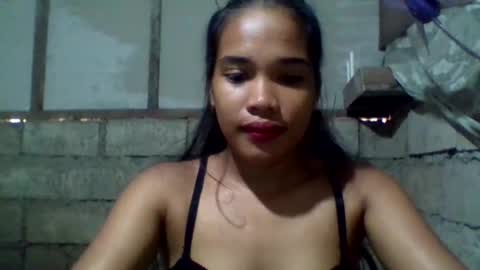morenagirlpinay18 online show from March 18, 11:53 pm