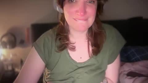 Mossy Mommy online show from March 31, 12:21 am