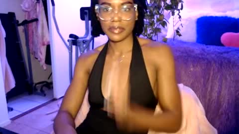 CocoSage online show from July 7, 7:45 am