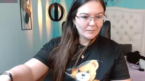 Jossie online show from April 16, 3:51 am