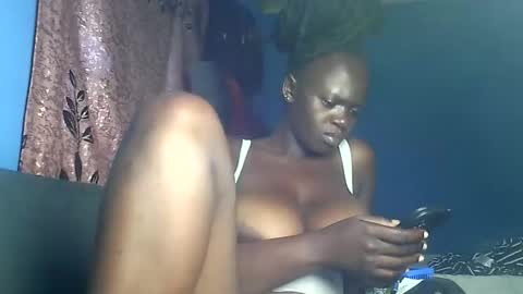 musasia1990 online show from March 16, 5:32 am