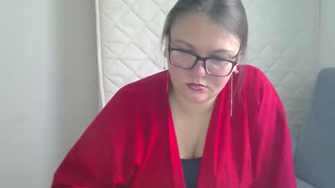 musechic_wild online show from March 7, 8:21 am