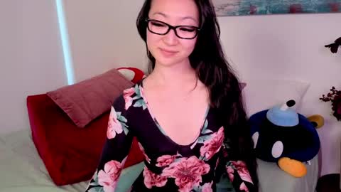 MySweetSofie online show from April 4, 1:04 am