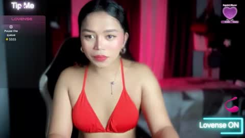 Nadia online show from March 6, 4:57 pm