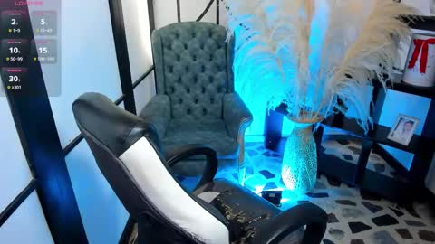 Nahomi online show from February 24, 4:44 am