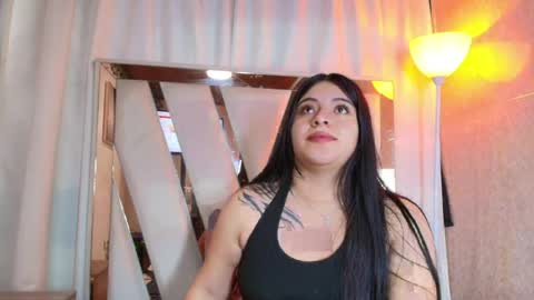 Naia x online show from April 1, 1:41 pm