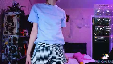 Monday-Friday 12-4 AM and 6-9 AM New York time online show from November 1, 8:57 pm