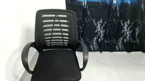 Mila online show from March 22, 7:03 am