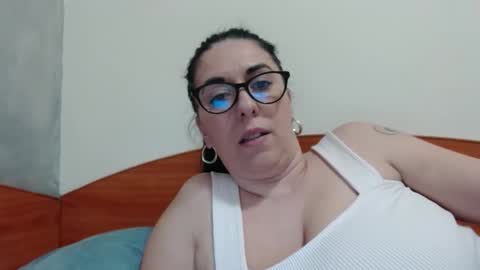 natally online show from March 1, 3:34 pm