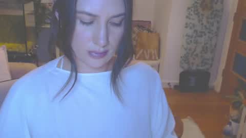 Natasha  will be online during the week of the 25th  online show from March 18, 6:13 pm