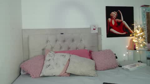 natashagil online show from December 3, 2:12 am