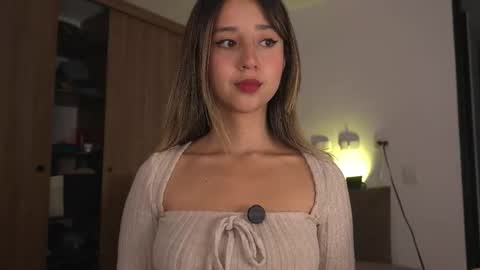 Natasha Independent model online show from January 18, 3:03 am