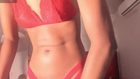        online show from August 5, 2:01 pm