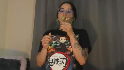 Nat  online show from April 8, 12:02 am