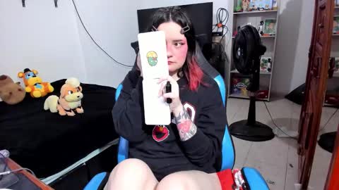 Geek Nicole    im Neeko UwU online show from March 15, 5:26 pm