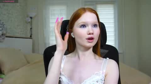 Nellie online show from April 4, 1:10 pm