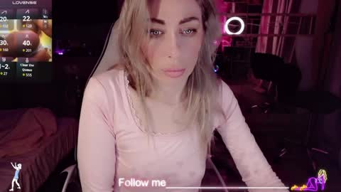 Nicole online show from March 30, 1:05 am