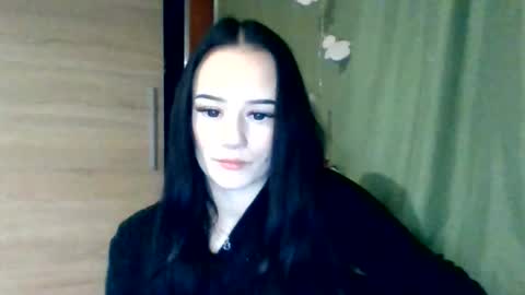 Nina online show from February 19, 9:57 pm