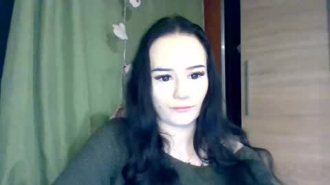 Nina online show from February 24, 9:35 pm