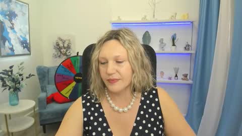 ninastarle online show from March 18, 10:42 am