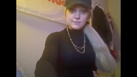 notouchmami online show from April 4, 6:56 am