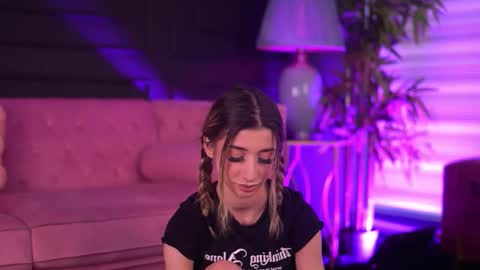 Odette online show from March 14, 8:37 am