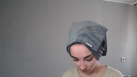 Olivia online show from March 22, 11:38 am