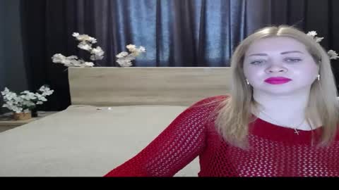 Oliviaverr online show from March 8, 1:26 pm
