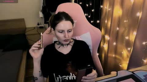 on_yxxx online show from October 17, 6:33 pm