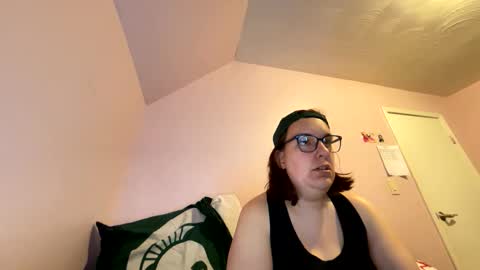 packer3love online show from May 6, 12:47 am