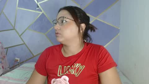 Paola Stone online show from April 3, 5:27 am