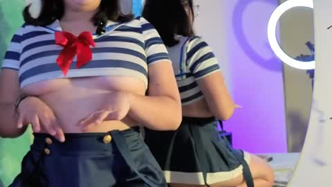 Paola Lyon online show from April 7, 6:10 pm