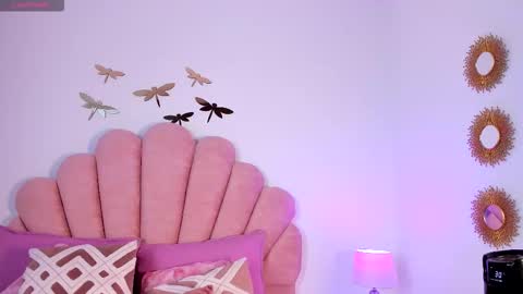 Paula   online show from February 5, 12:08 pm